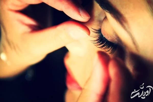 مهمترین عوارض کاشت مژه مصنوعی در آرایشگاه ها کاشت مژه مصنوعی